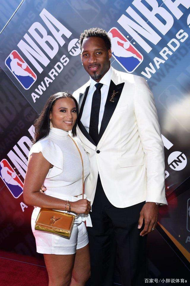 中场直塞打 中场直塞打